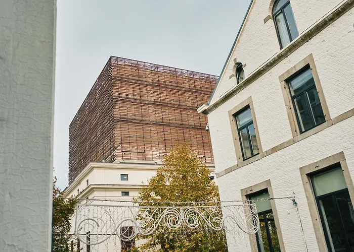 Urbanchic Atmosphere 2d Liege